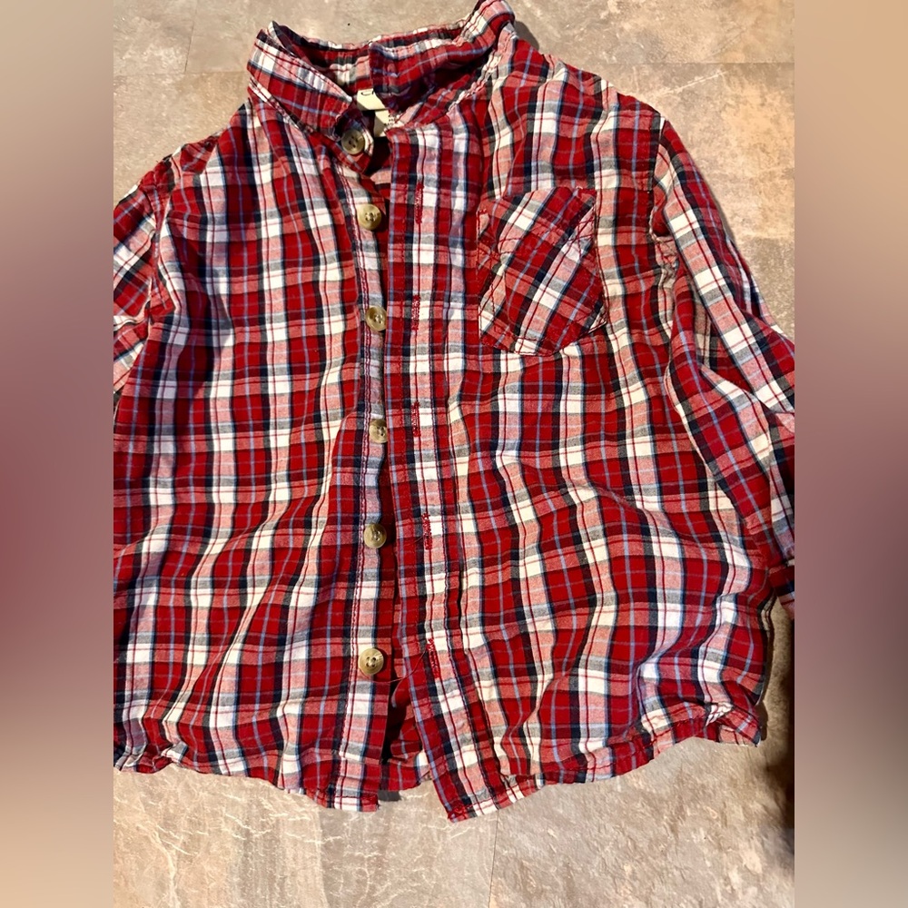 2T button up bundle - Picture 2 of 6